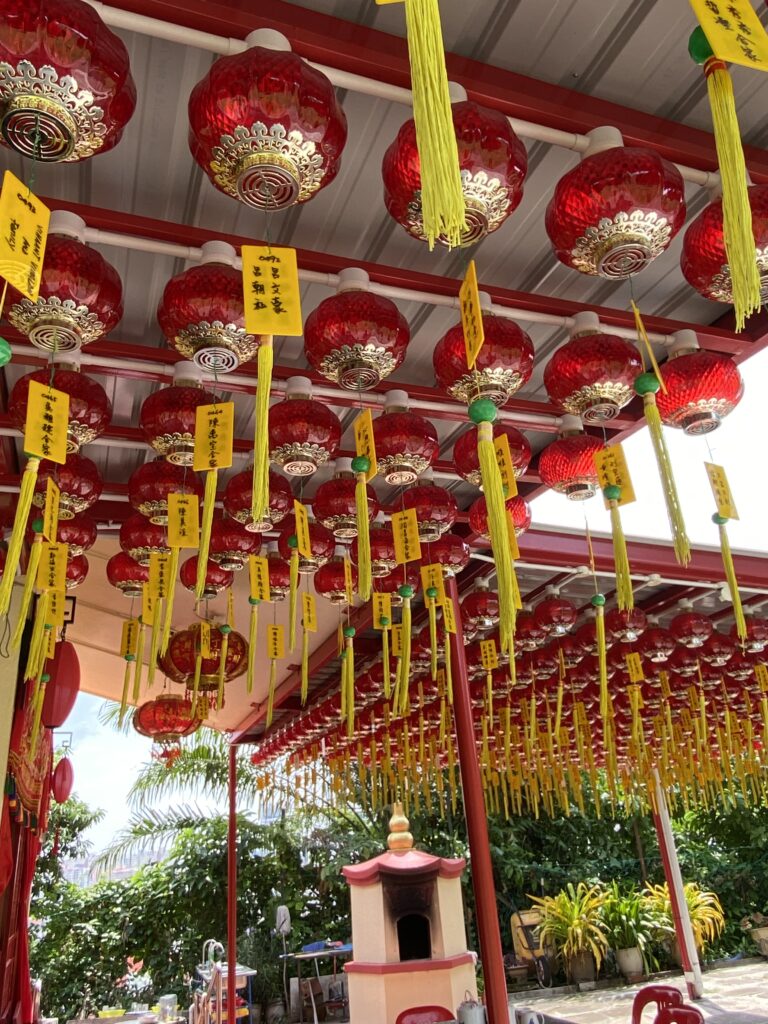 Bukit Dumbar Park Penang, Chinese temple Penang